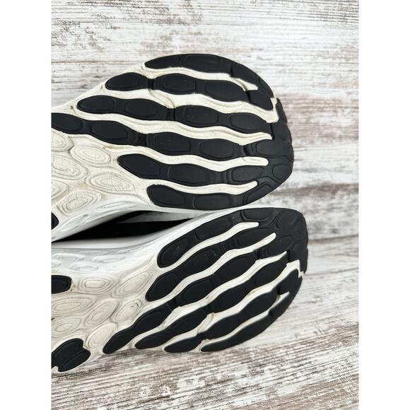 Women's New Balance Fresh Foam X 1080v13 Black Running Shoes Sz 7B Athletic Gym - Picture 10 of 13